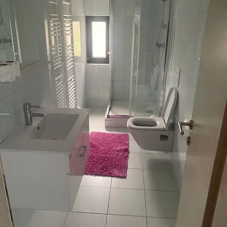 Nur * Bihać